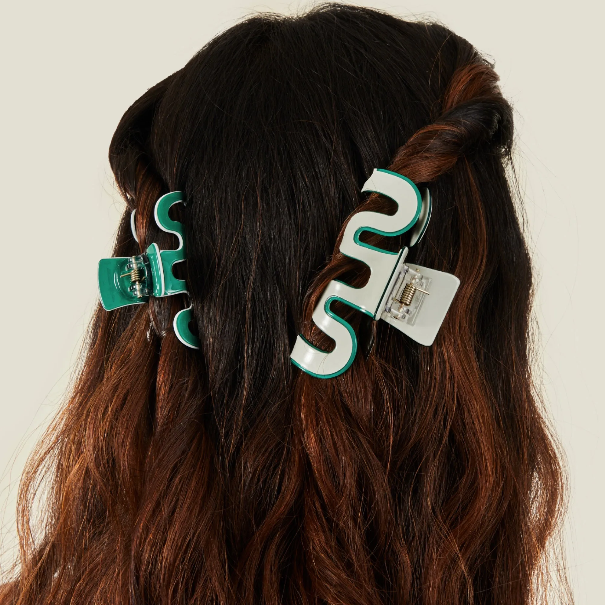 Accessorize London Women's Green Wiggle Claw Clips Pack Of Two