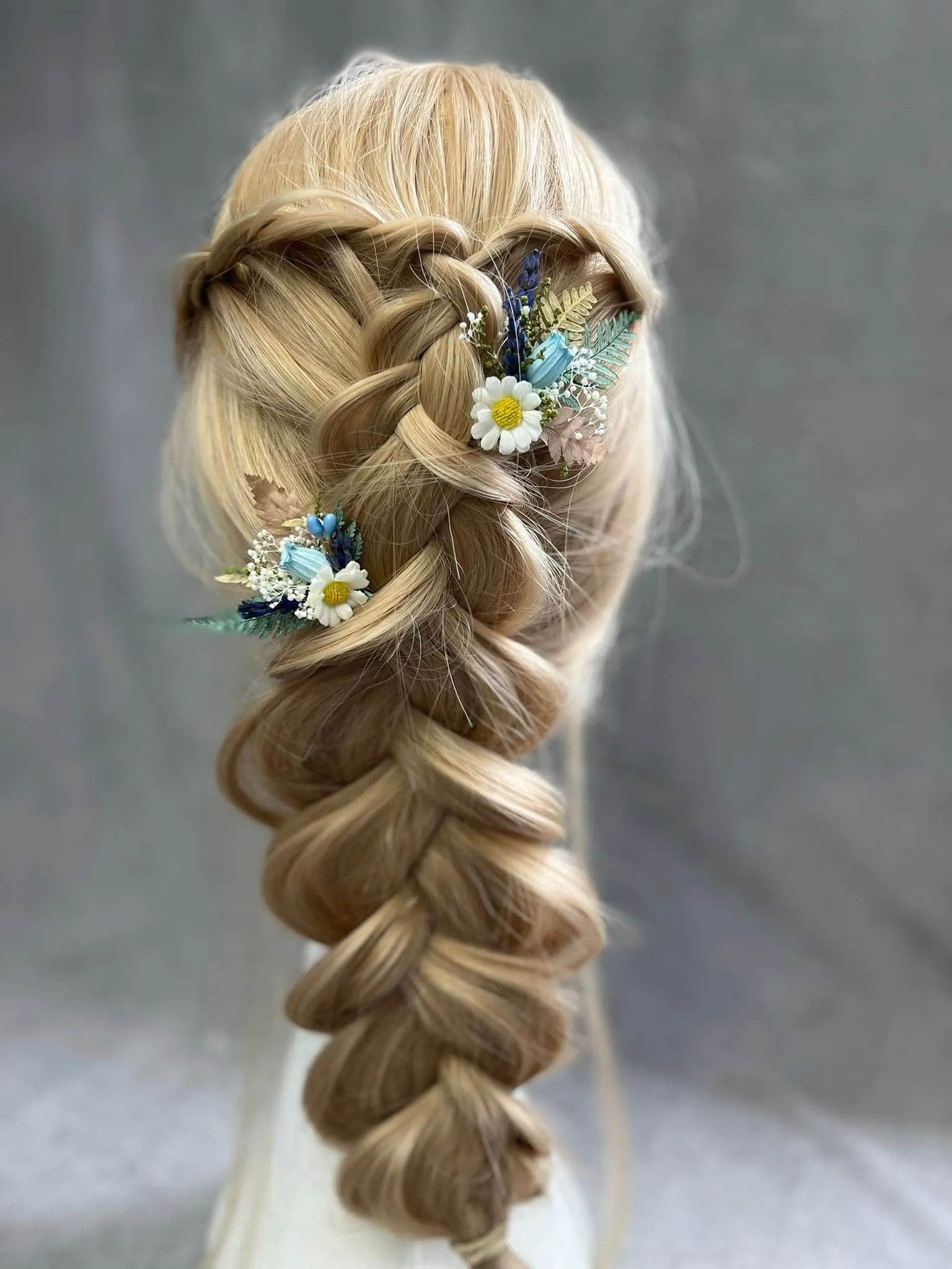 Meadow daisy flower hairpins