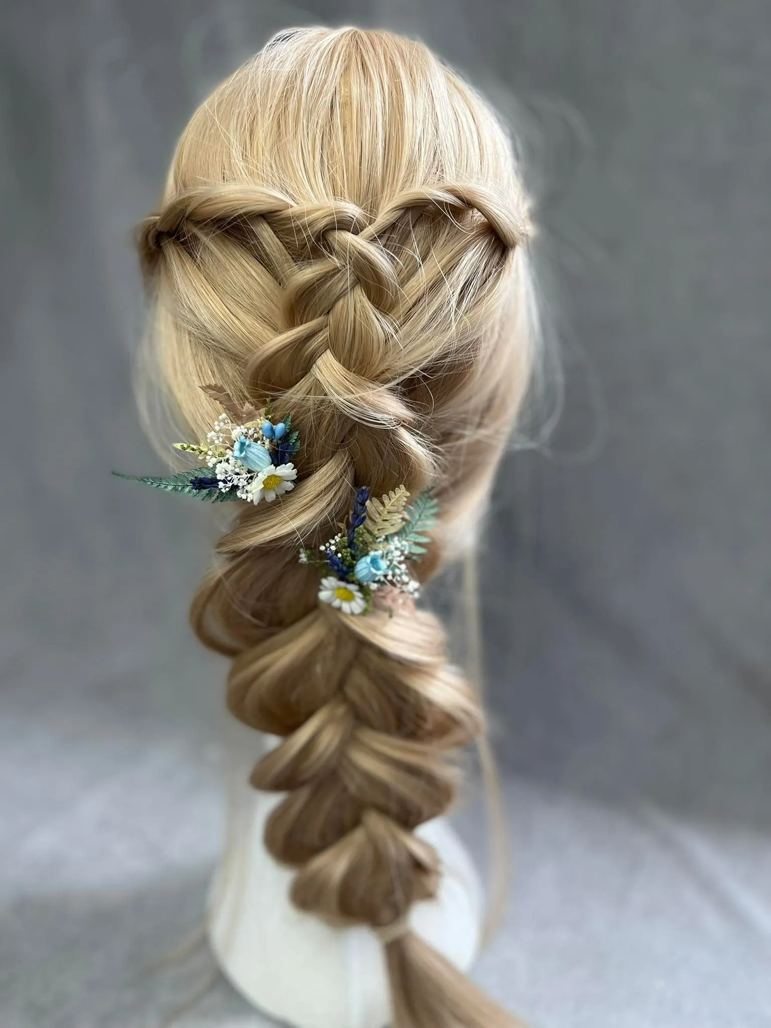 Meadow daisy flower hairpins