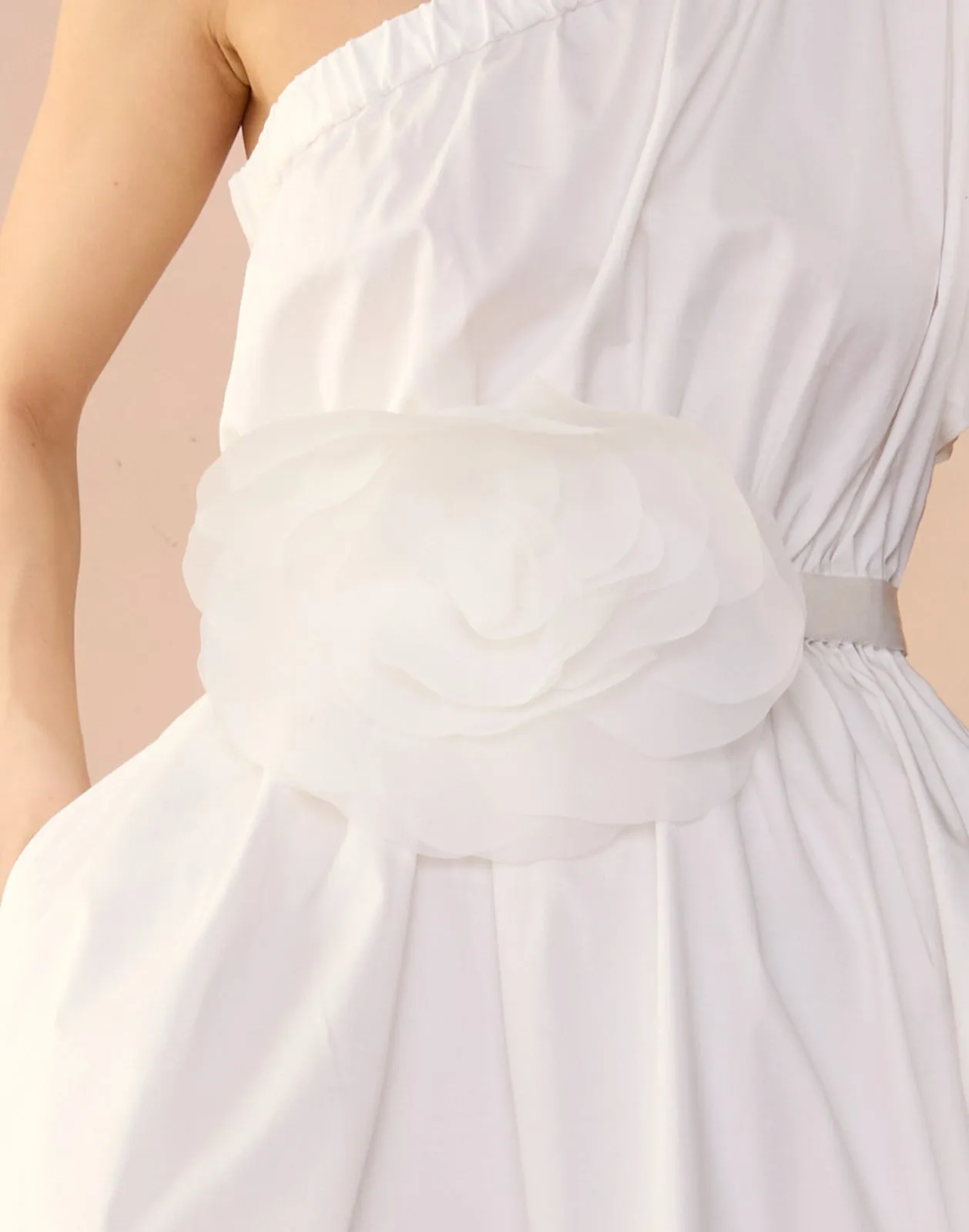 Oversized Organza Flower Tie