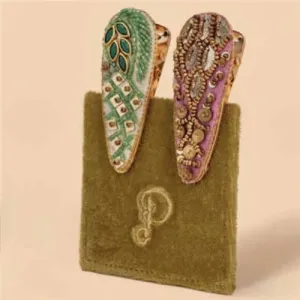 Powder Teardrop Hairclips