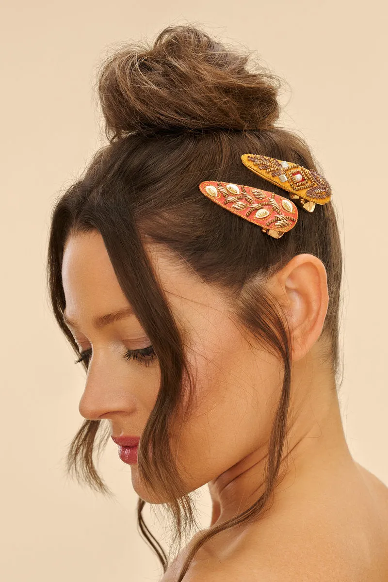 Powder Teardrop Hairclips